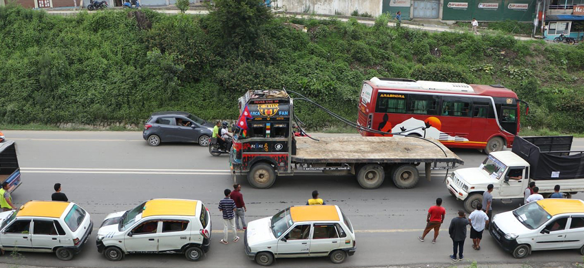 २० वर्ष पुरानो ट्याक्सीको नम्बरप्लेट लाखौंमा खरिदबिक्री