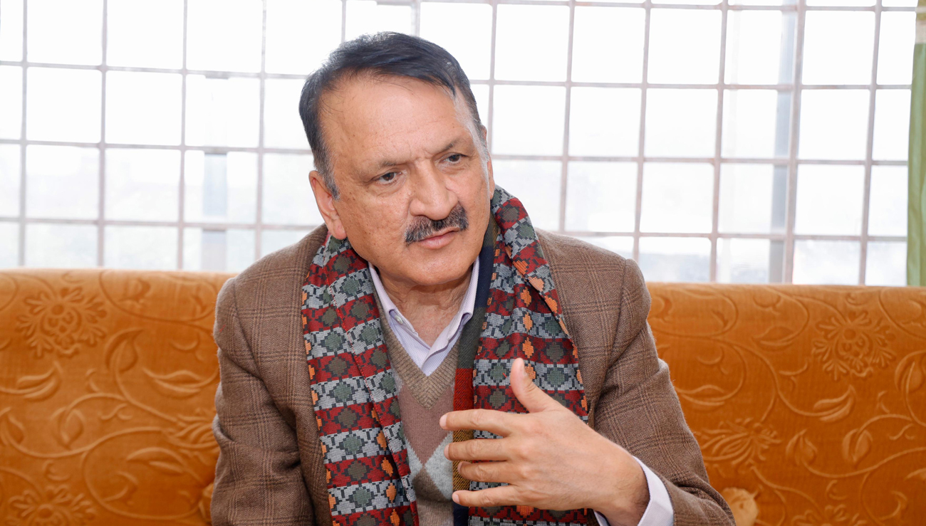 भारत र चीनलाई देखाउँदै पूर्वअर्थमन्त्री डा. महतले भने- बजारको समस्या छैन, लगानी गर्नु 