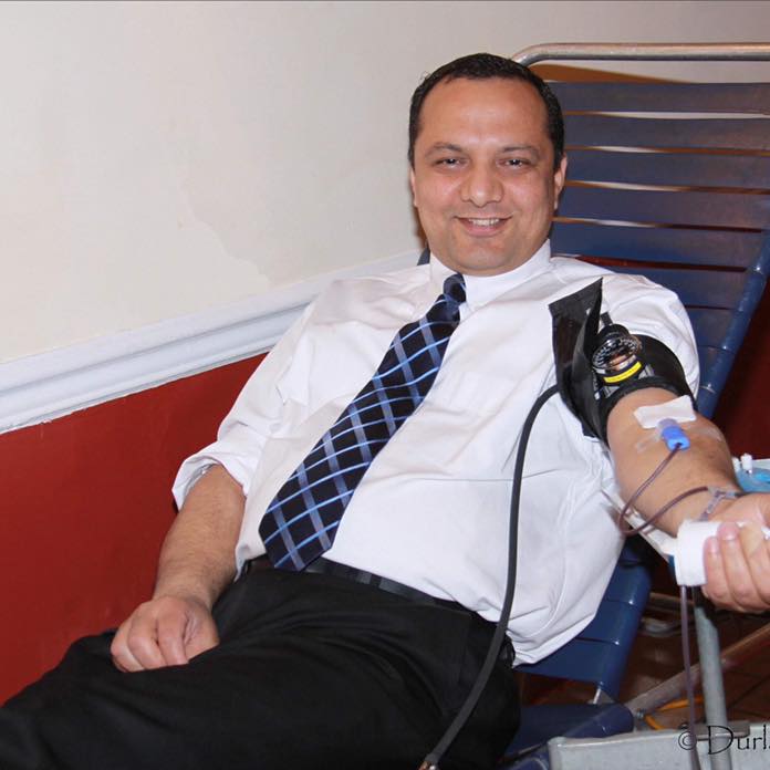 रक्तदान गरी अरूलाई बचाउने अर्जुन मैनाली आफैँ रहेनन्