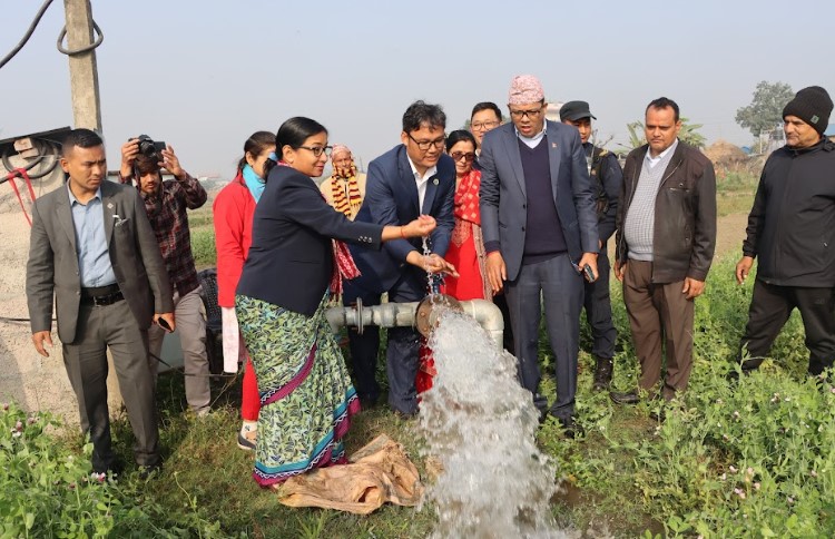 एकै दिनमा दुई वटा डिप बोरिङ र १८ वटा स्यालो ट्युबवेलको उद्घाटन