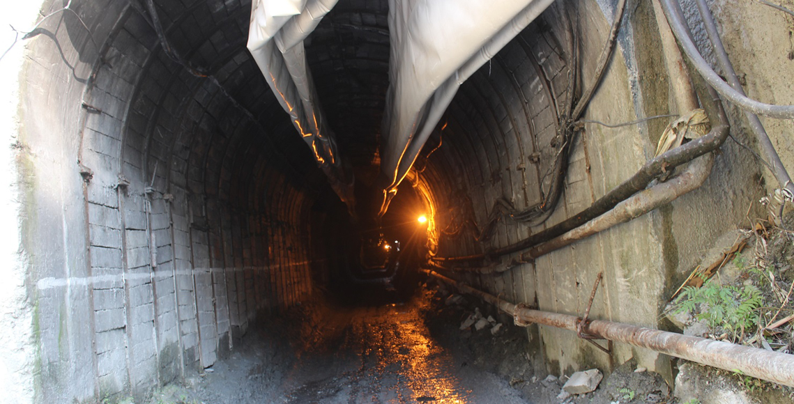 राहुघाट जलविद्युत आयोजनाको सुरुङ एक सातामा ‘ब्रेक थ्रु’