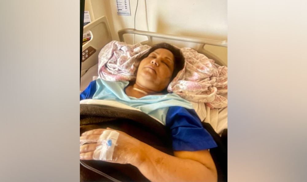 नयाँ दिल्लीमा आरजुले गराइन् थाइराइडको शल्यक्रिया