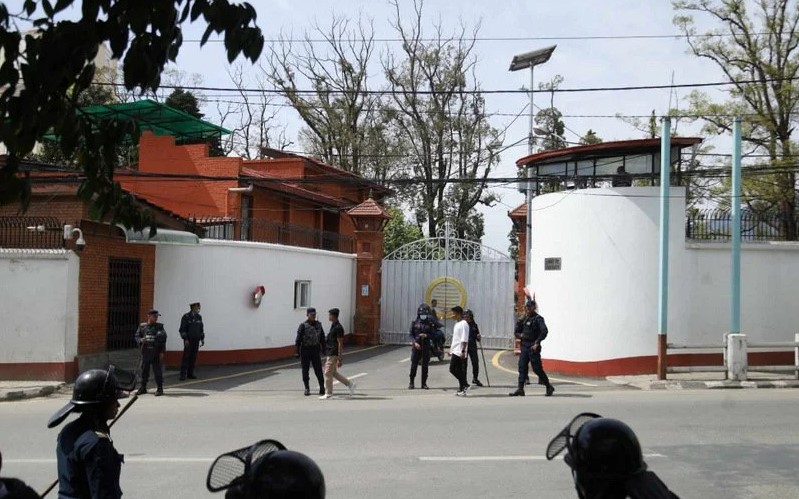 बालुवाटारबाट मिटरब्याज पीडितहरु पक्राउ