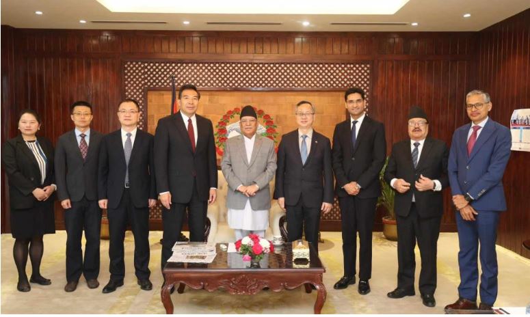 प्रधानमन्त्रीसँग चिनियाँ अन्तर्राष्ट्रिय विकास सहयोग एजेन्सीका अध्यक्षको शिष्टाचार भेट