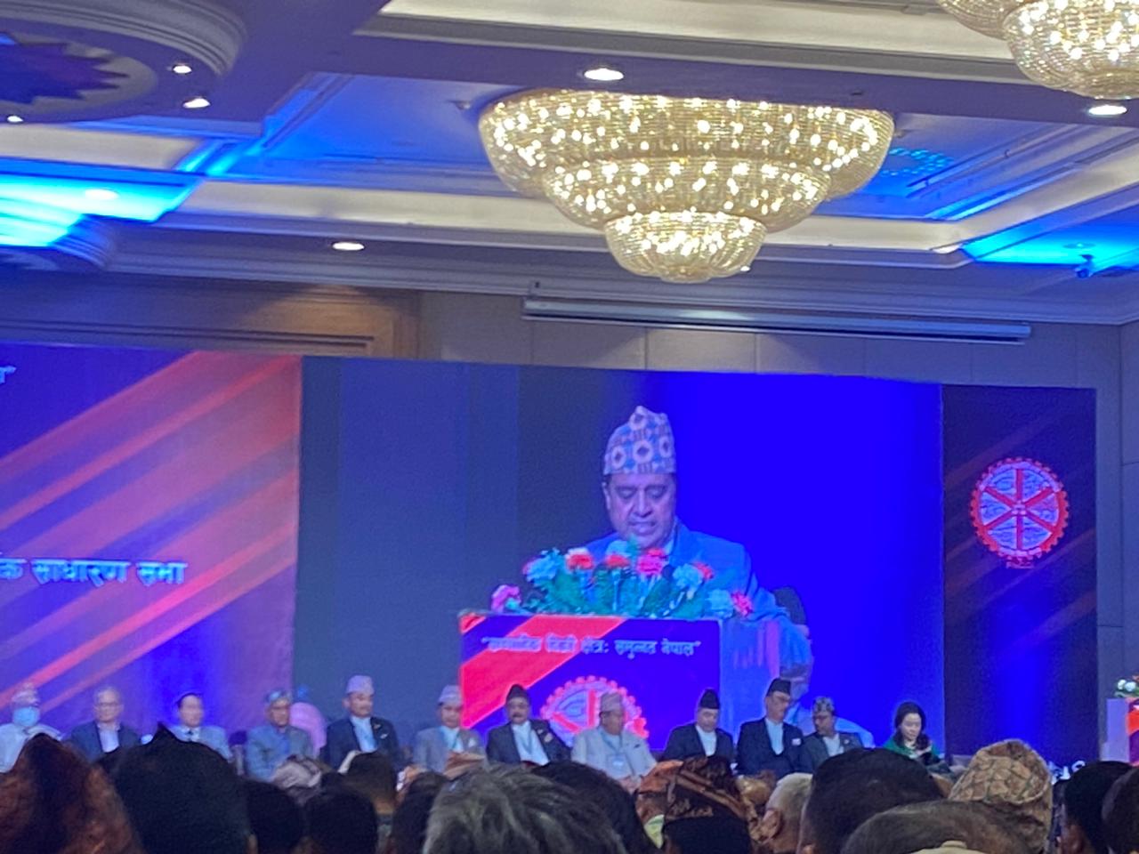 रेमिट्यान्सले मात्रै अर्थतन्त्र धान्न सक्दैन्: अध्यक्ष ढकाल