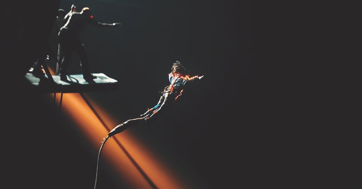 द क्लिफमा नयाँ वर्षमा ‘नाइट बञ्जी’ हुने