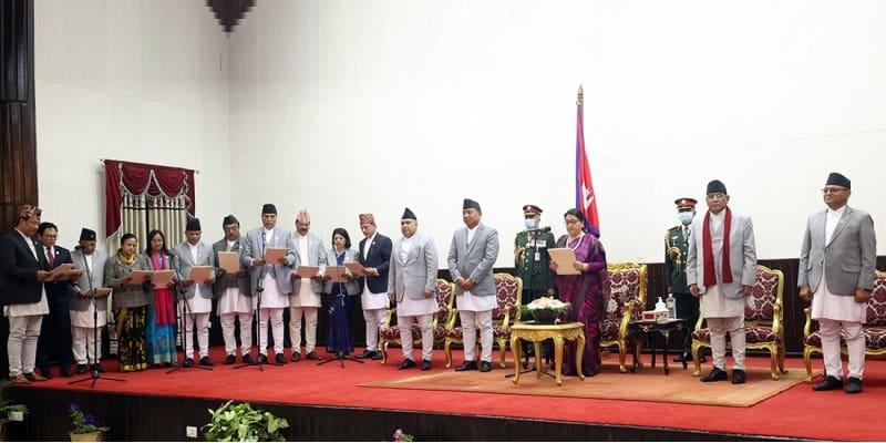 नवनियुक्त महालेखापरीक्षक रायाद्वारा सपथ ग्रहण