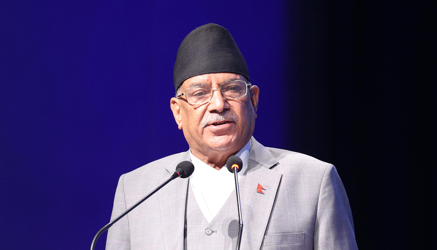 श्रमिकको न्यूनतम पारिश्रमिक वृद्धि गर्न पहल गर्छुः प्रधानमन्त्री दाहाल