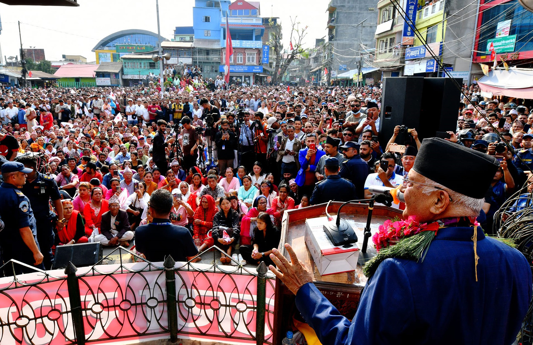 इलामको विकासको जिम्मा सुहाङले लिने, सुहाङको ओलीले