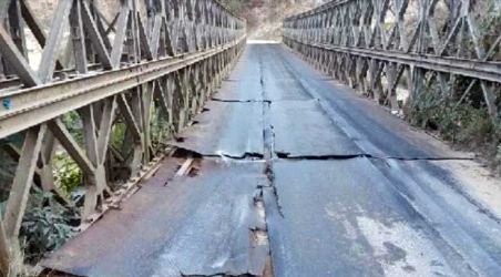 किन्ताङफेदीमा बेली ब्रिज निर्माण