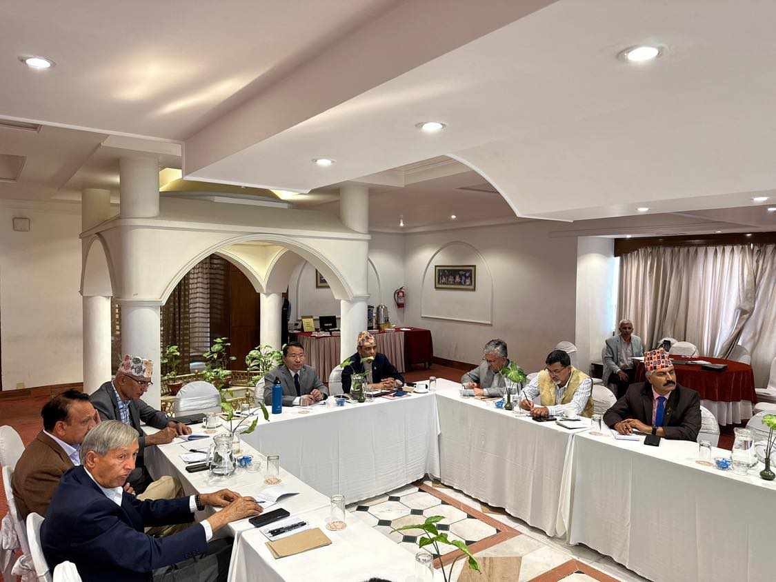 अर्थमन्त्रीले लिए बजेटबारे ७ पूर्वअर्थमन्त्रीसँग सुझाव, कसले के भने ?