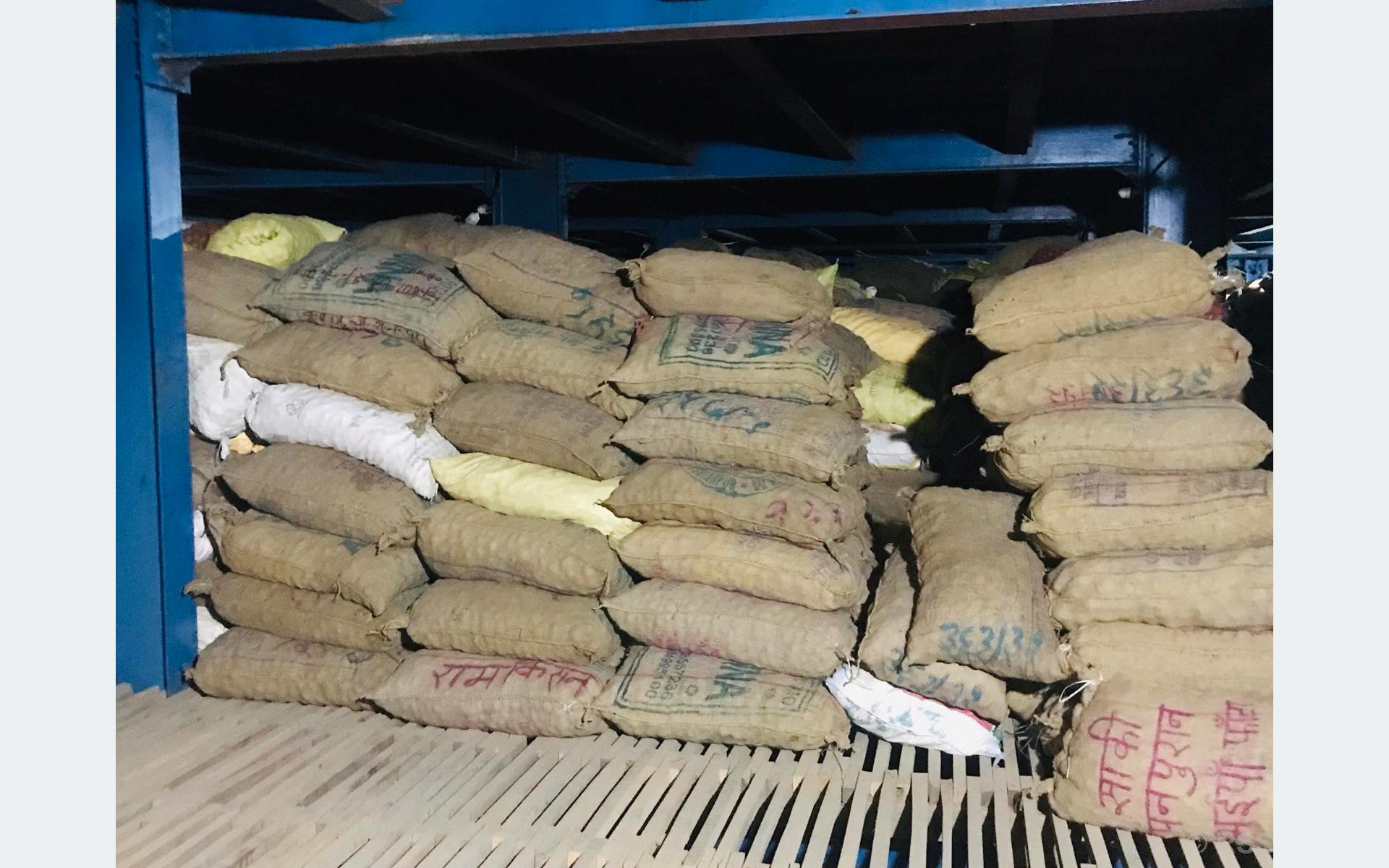  ऋणको बोझले बन्द हुने अवस्थामा  दूरपश्चिमकै ठूलो चिस्यान केन्द्र 