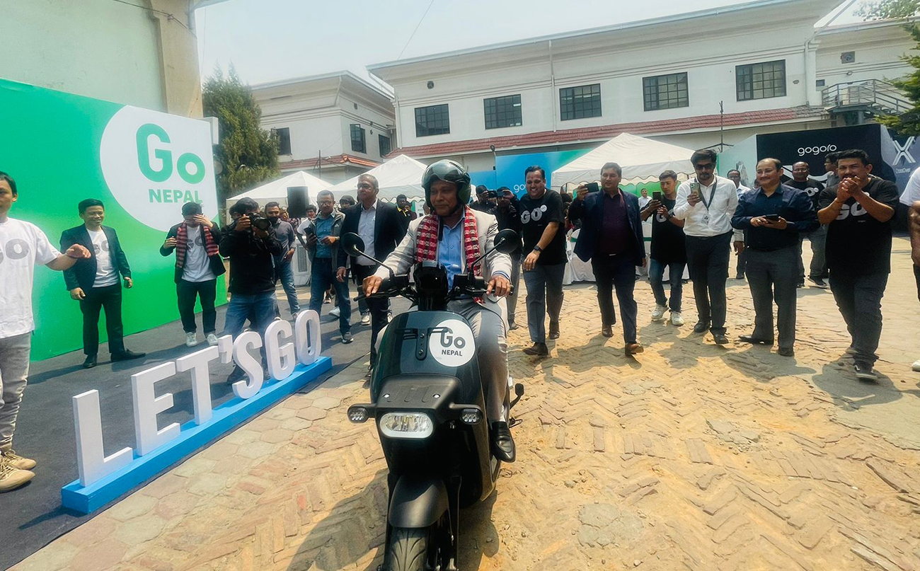 विद्युतीय सवारी साधनमा ब्याट्री स्वापिङको नयाँ प्रविधि के हो, कसरी गर्छ काम ?