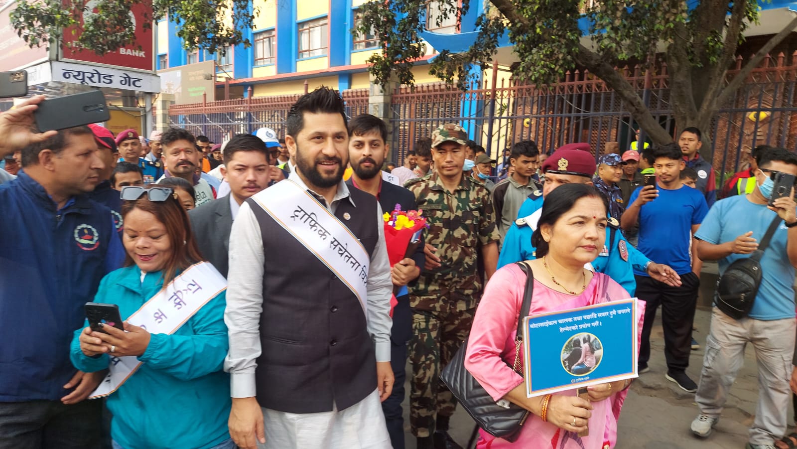 ‘रोड टेष्ट’ बिना ड्राइभिङ लाइसेन्स दिने प्रक्रियाको सुधार गर्नुपर्छः गृहमन्त्री लामिछाने