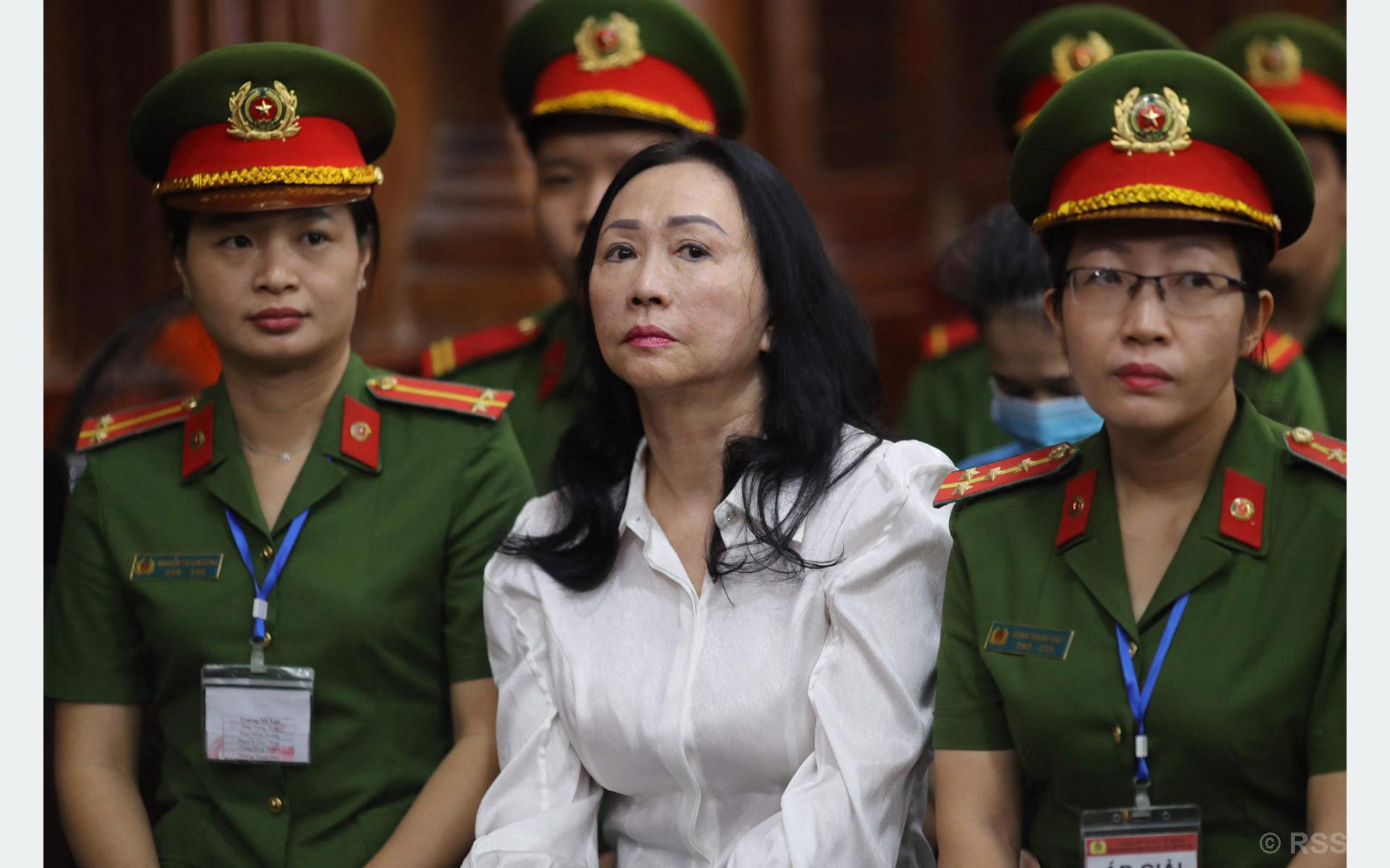 बैंकको साढे १२ अर्ब अमेरिकी डलर ठगी मुद्दामा अर्बपति ट्रुओङलाई मृत्युदण्ड