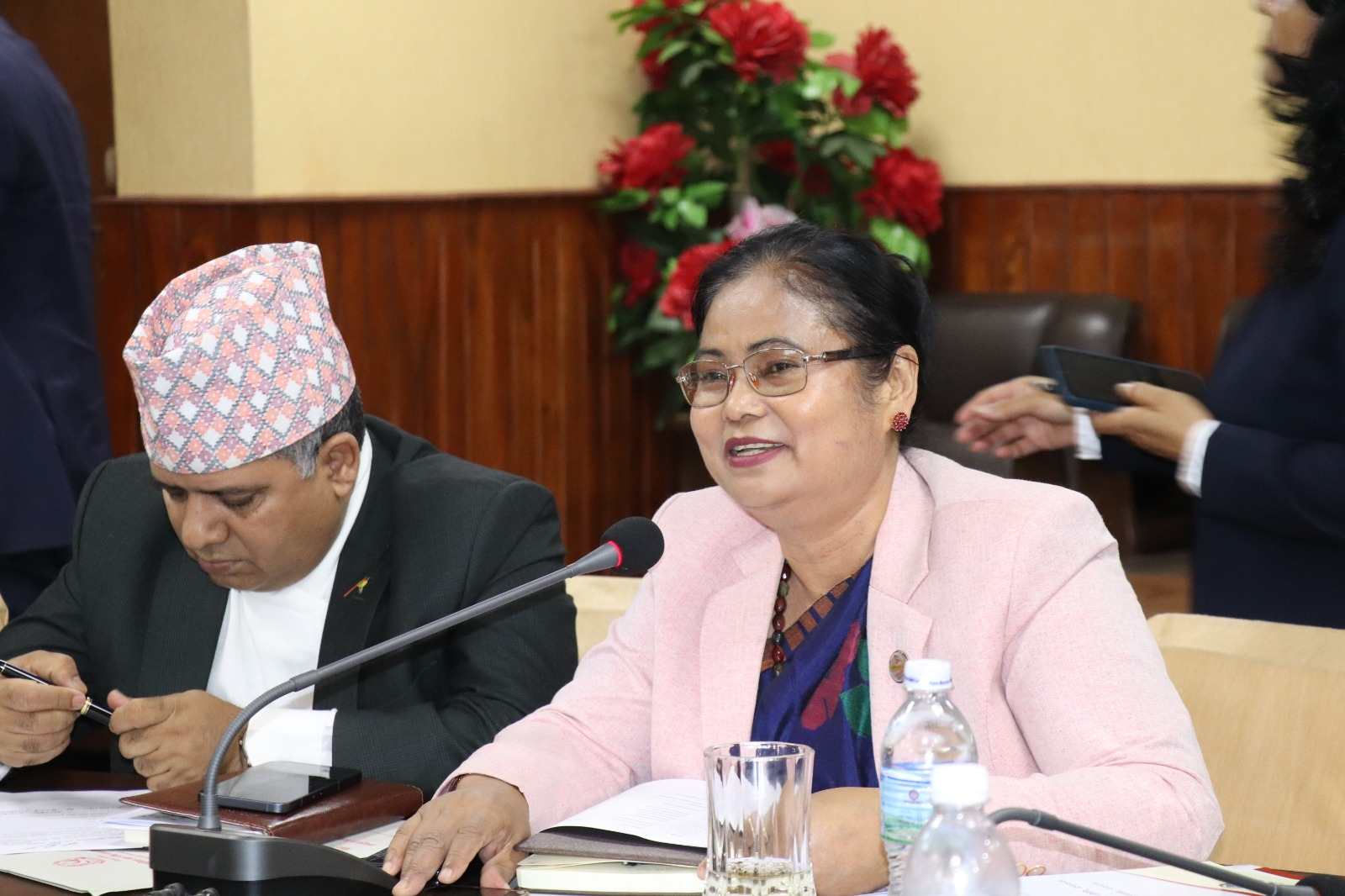 विज्ञ समूहसँग बेइजिङ कार्य मञ्च प्रतिवेदनबारे छलफल