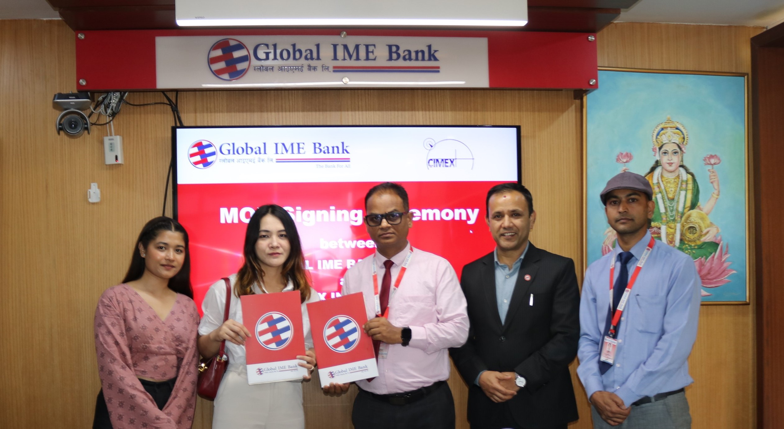 विद्युतीय गाडी किन्नेलाई ग्लोबल आईएमई बैंकले तत्काल कर्जा प्रवाह गर्ने