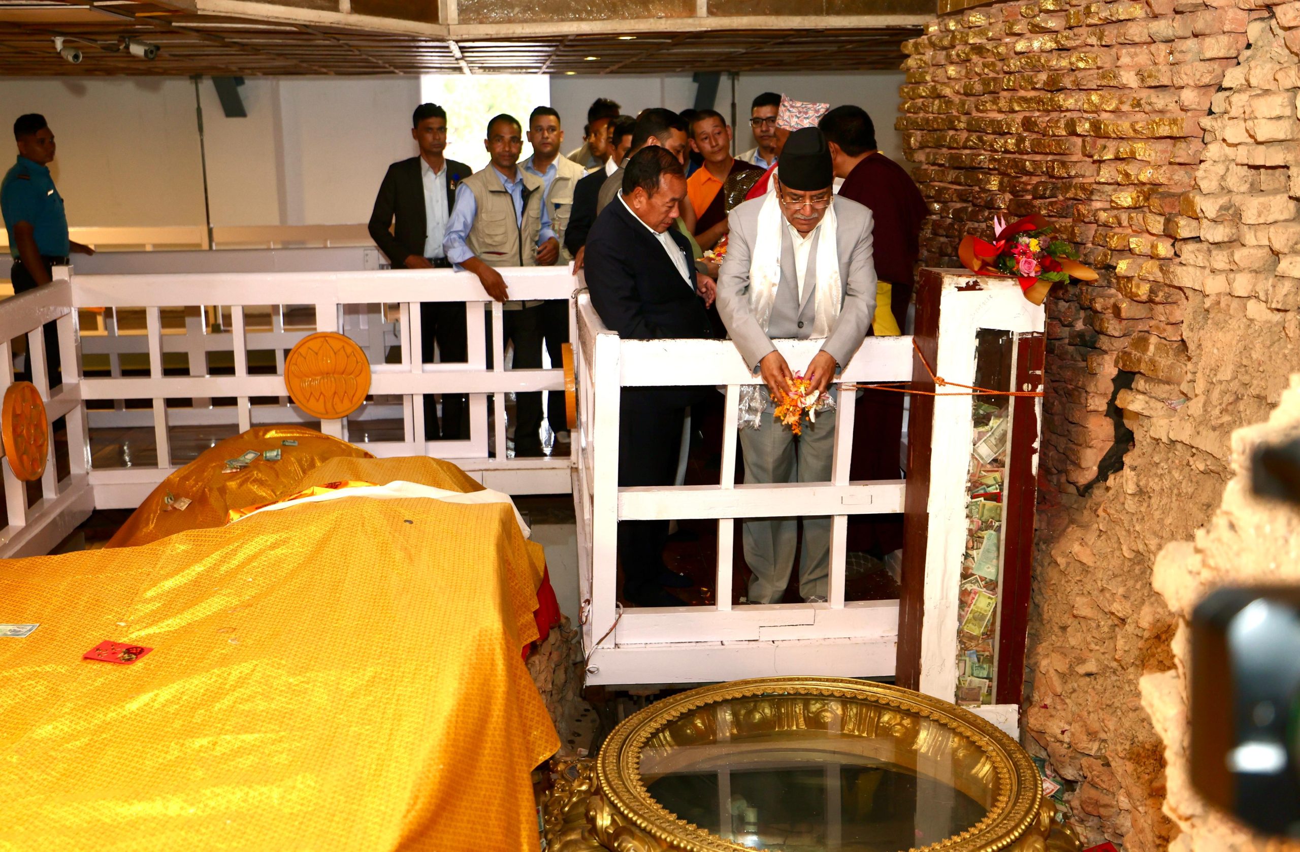 सद्भाव फैलाउन बुद्ध शिक्षामा विश्वास गरौँ : प्रधानमन्त्री