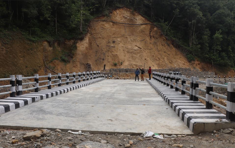 तीन करोड ५७ लाखमा पक्की पुल निर्माण