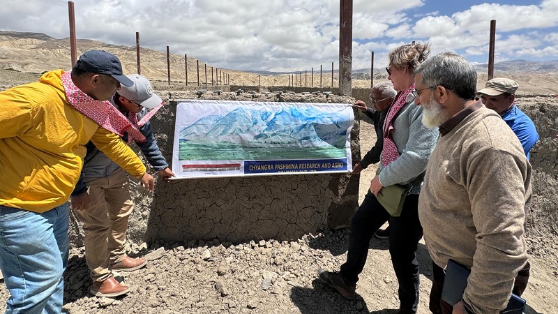 लोमान्थानमा पश्मिना डिडस्टिङ प्लान्ट स्थापना