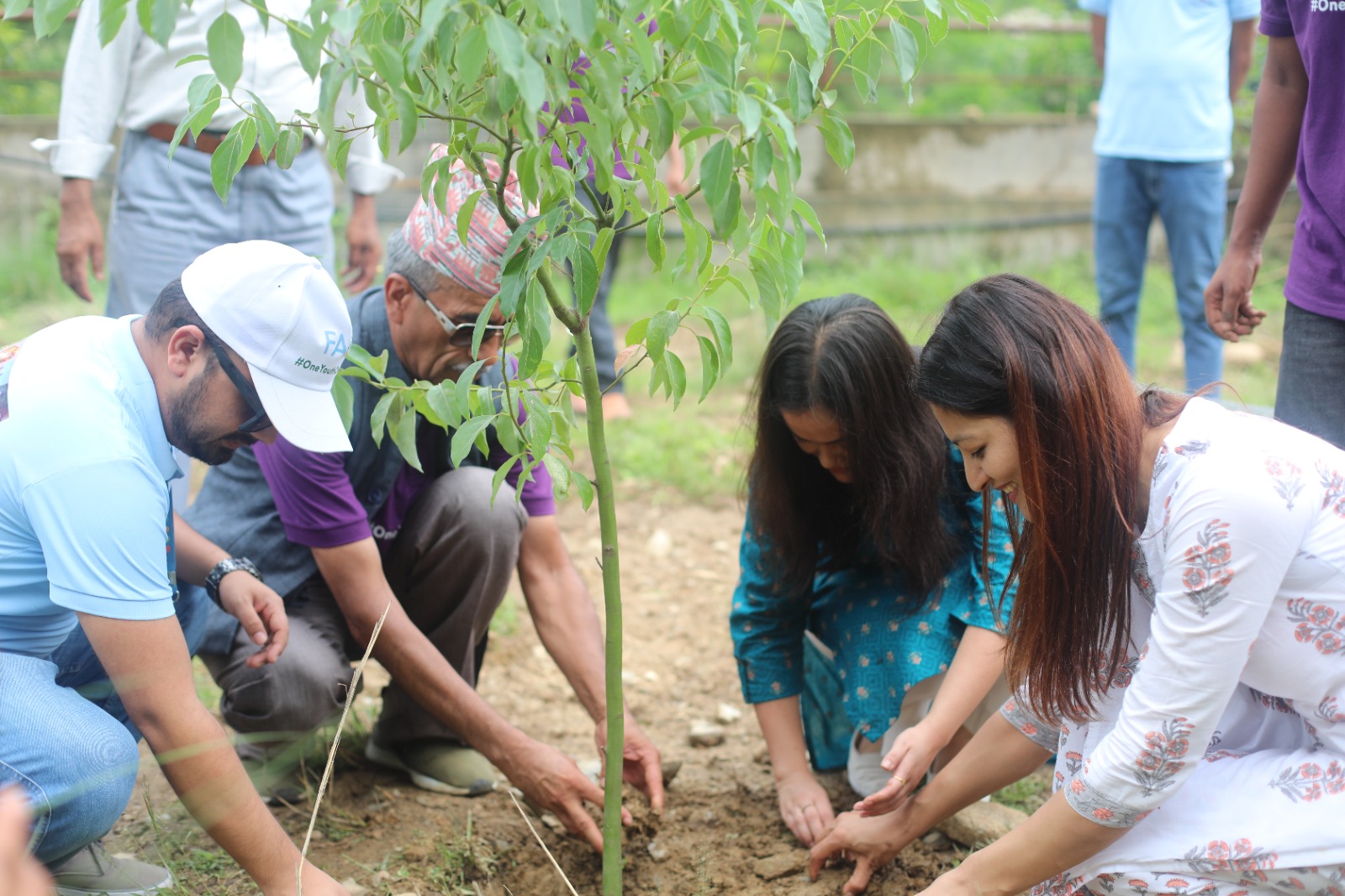 एनसेलद्वारा ‘वान युथ, वान प्लान्ट’ अभियान सुरू (तस्बिरहरू)