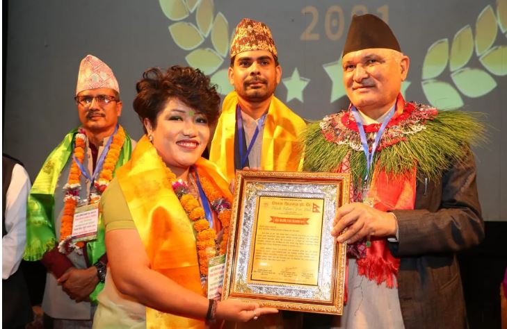 बरिष्ठ सौन्दर्यविद् सुष्मा महरा सम्मानित