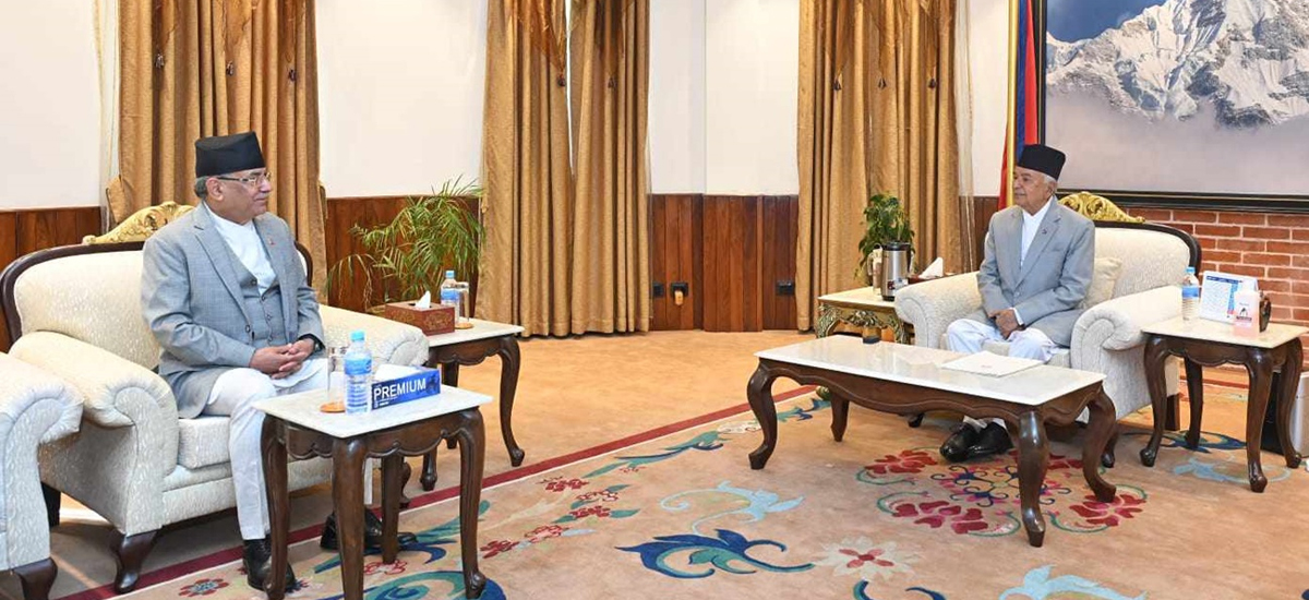 प्रधानमन्त्री प्रचण्ड शीतल निवासमा