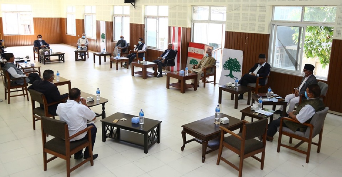 कांग्रेस पदाधिकारी बैठक आज