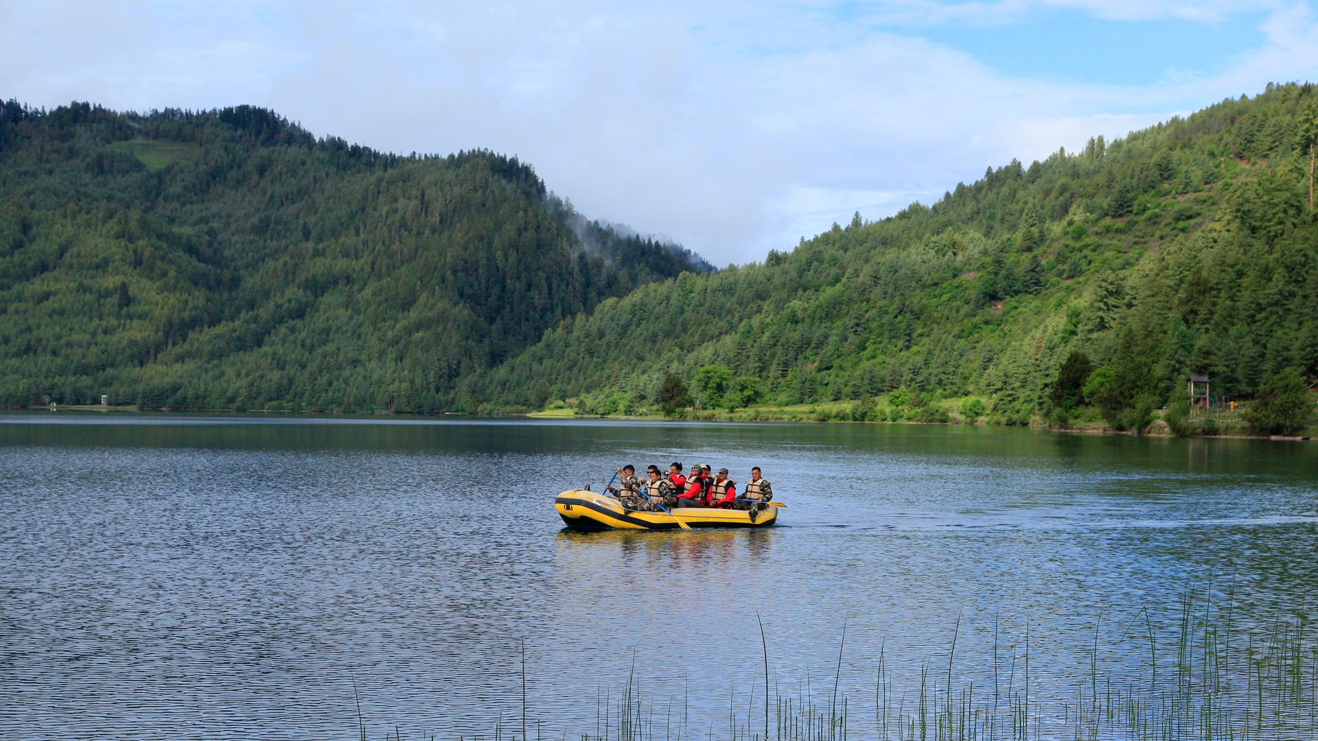 रारा पुगे दश महिनामा १३ हजार पर्यटक