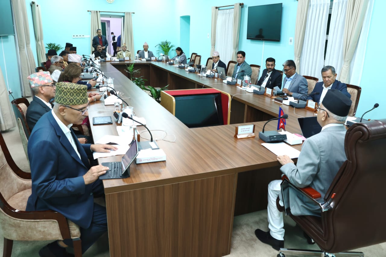 प्रधानमन्त्रीको नेतृत्वमा चीन भ्रमणमा को-को जाँदैछन् ? (नामावलीसहित)