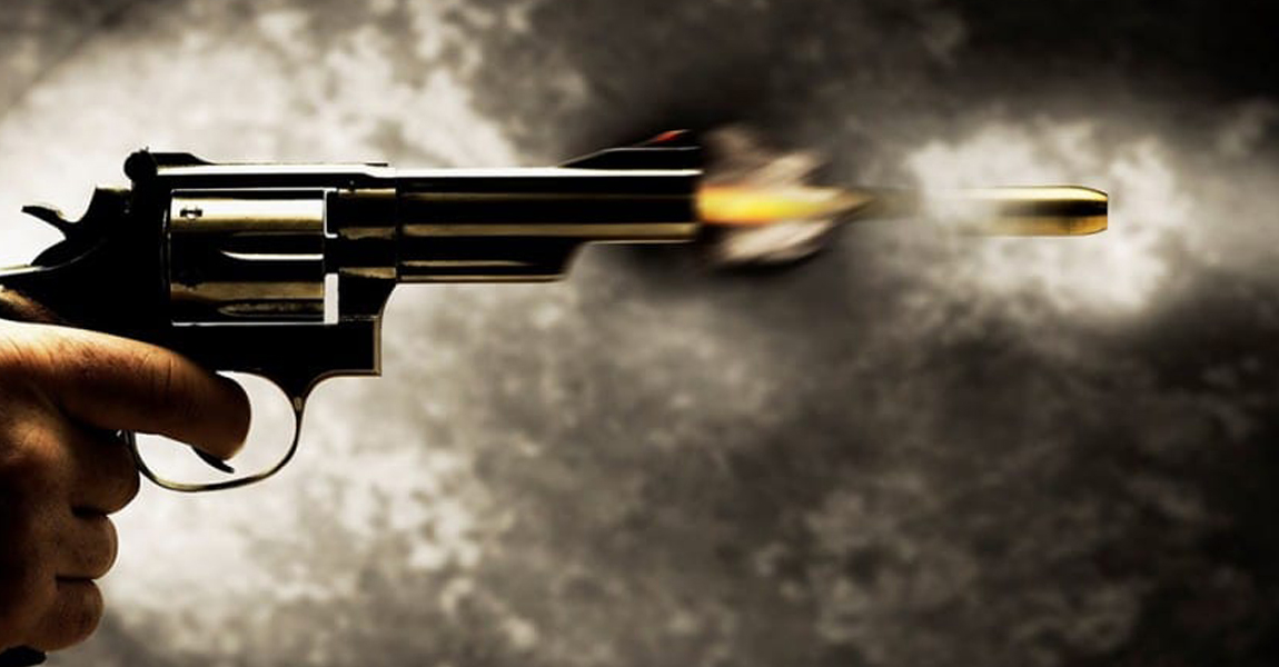 होटेलमा लुकाएको पेस्तोल पड्किँदा एक जना घाइते