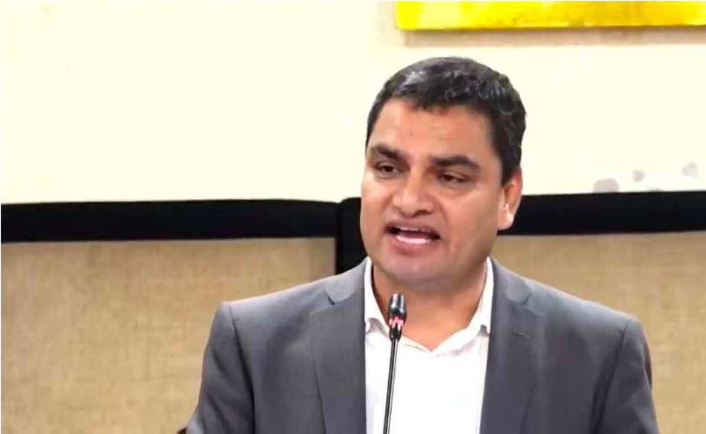 क्यान्सरका दुर्लभ महँगो औषधी बिरामीलाई निःशुल्क दिने स्वास्थ्यमन्त्री पौडेलको निर्णय