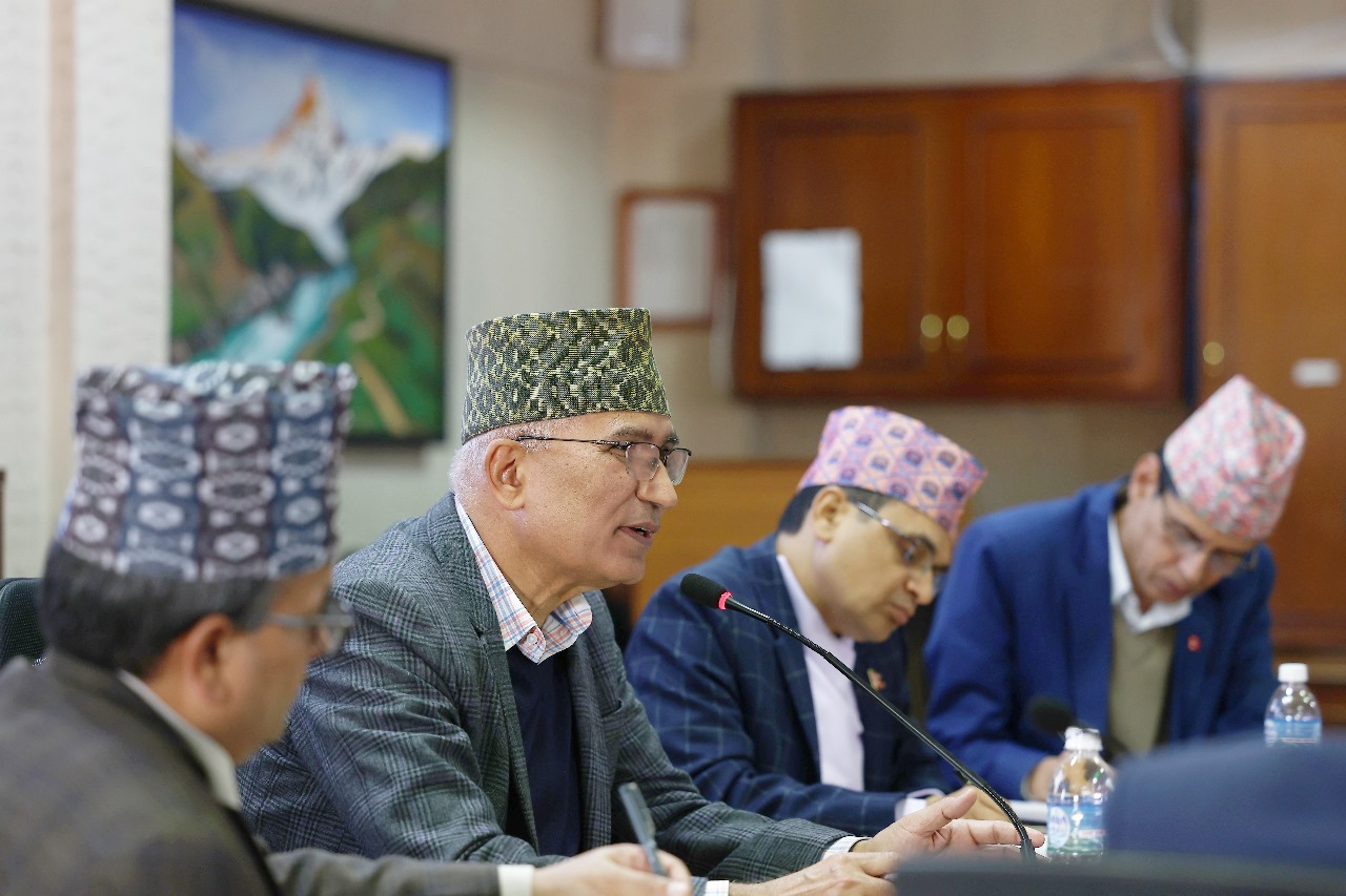 करिब १७ प्रतशितले राजस्व वृद्धि