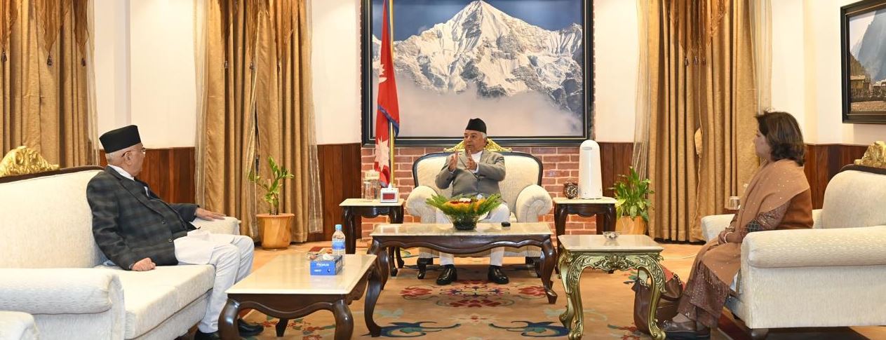 राष्ट्रपति पौडेल र प्रधानमन्त्री ओलीबिच भेट