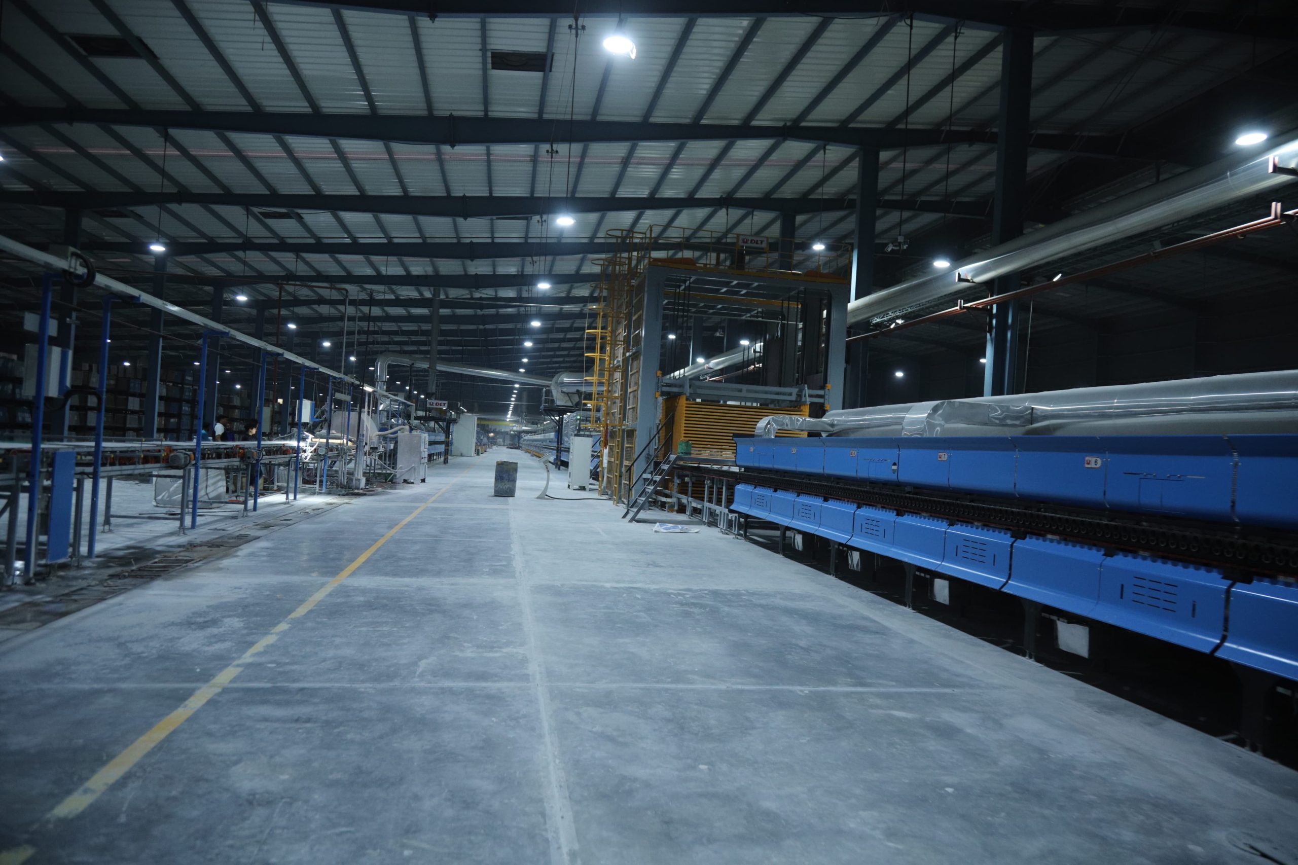 लुम्बिनी सिरामिक्सद्धारा उत्पादित देशकै पहिलो शतप्रतिशत भिट्रिफाइड टायल अब बजारमा उपलब्ध