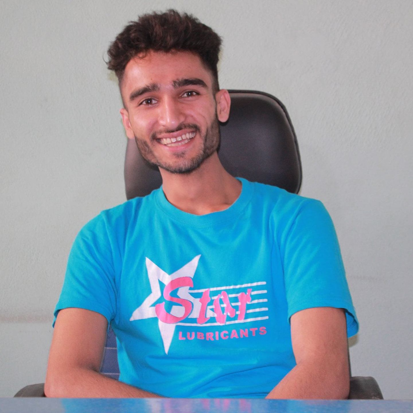 प्रधानमन्त्रीज्यू, हाँसो, घृणा र गालीको पात्र बन्नुभन्दा त यसो पो वेश !