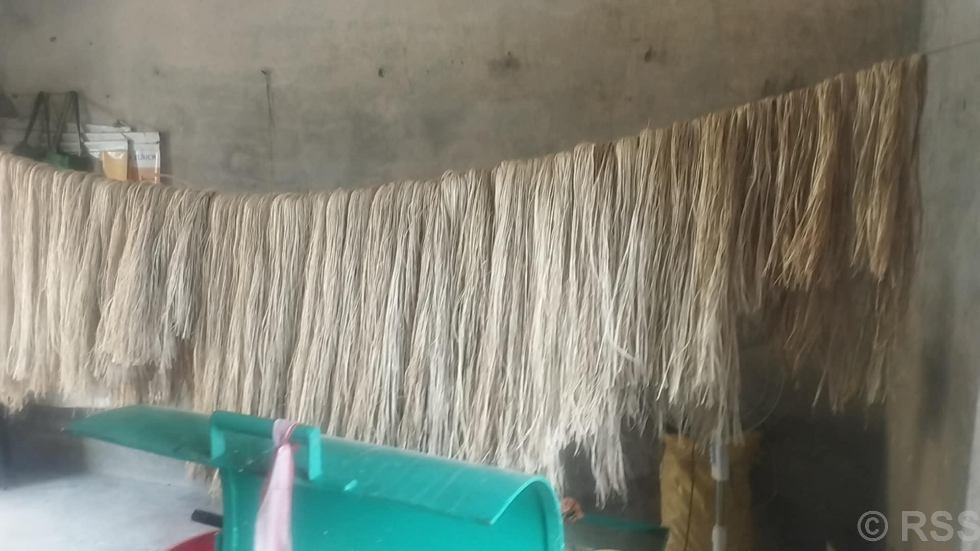 केराको रेशाबाट उत्पादित हाते सामग्रीको माग बढ्दो