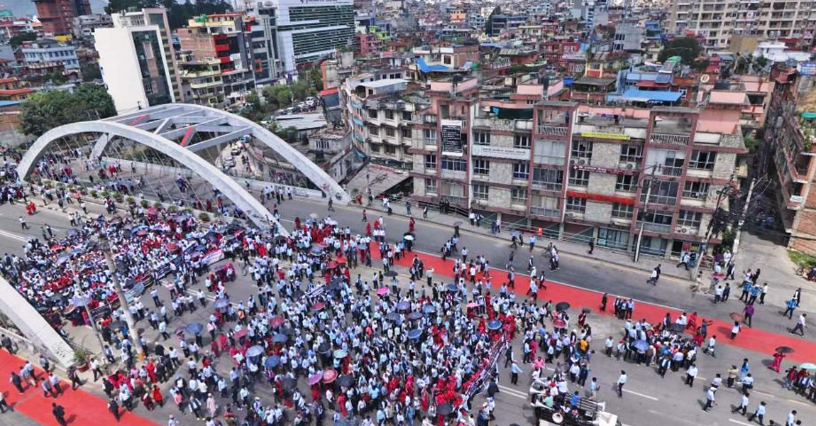 गणतन्त्रवादी र राजावादीको प्रदर्शन स्थलमा सवारी साधन निषेध