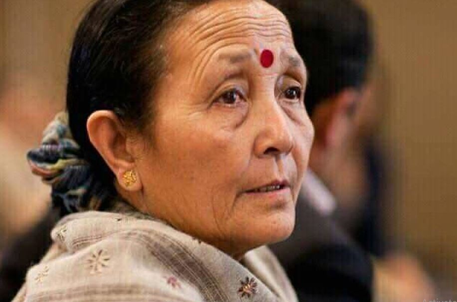 मनोरञ्जनका क्षेत्रमा काम गर्ने महिलामा हिंसा बढेको छः अनुराधा कोइराला