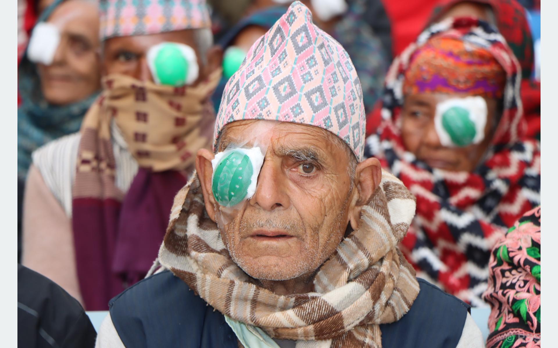 भारत, बङ्गलादेश र भुटानका आँखाका बिरामी उपचार गर्न आउँछन् नेपाल