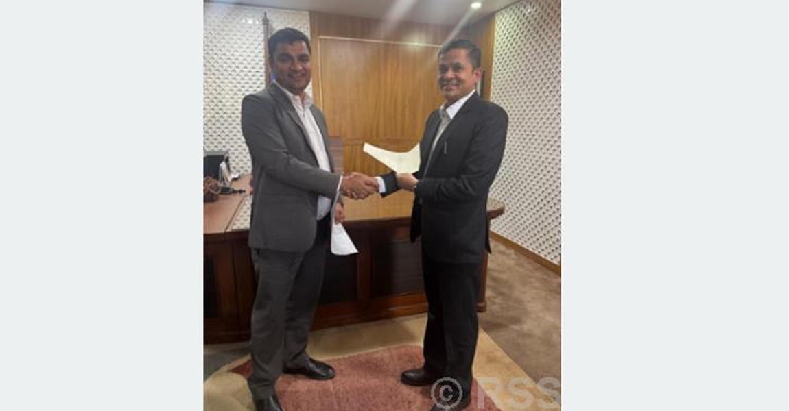 स्वास्थ्य बीमा बोर्डको अध्यक्षमा थापा