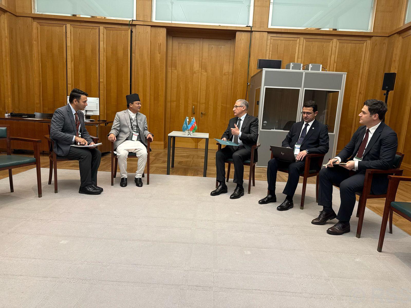 विश्व समुदाय मिलेर कार्बन उत्सर्जन घटाउनुपर्छ : वनमन्त्री शाही