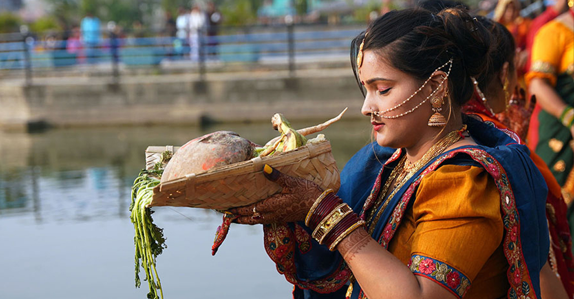 उदाउँदो सूर्यलाई अर्घ्य दिँदै चैती छठपर्व सम्पन्न
