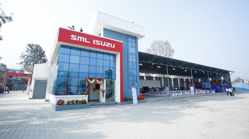 एसएमएल इसुजुको आधिकारिक बिक्रेता बन्यो लक्ष्मी ग्रुप