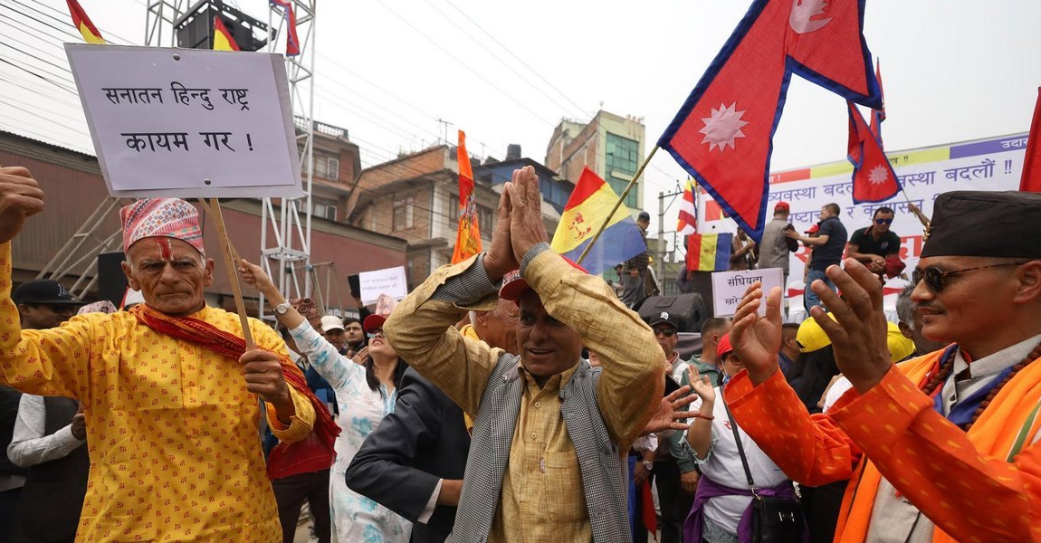 बल्खुमा भेला हुन थाले राप्रपाका नेता र कार्यकर्ता