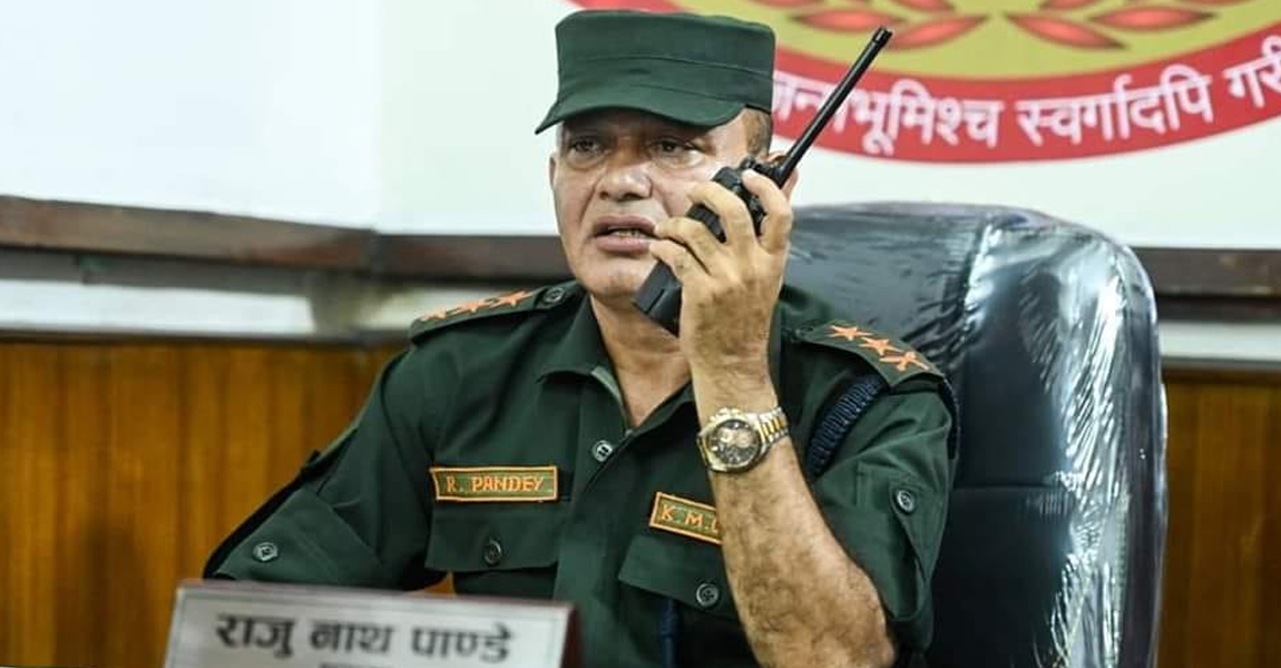 महानगर प्रहरी प्रमुख पाण्डेले प्रशासकीय अधिकृतसँग मागे माफी