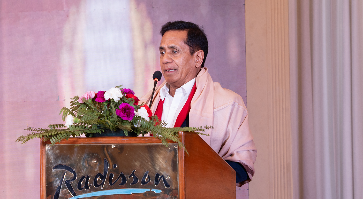 लाइफटाइम अचिभमेन्ट अवार्ड पाएपछि रविभक्त : विदेशी लगानी ल्याउन निजी क्षेत्रको कुरा सुन्नुपर्छ (भिडिओ)