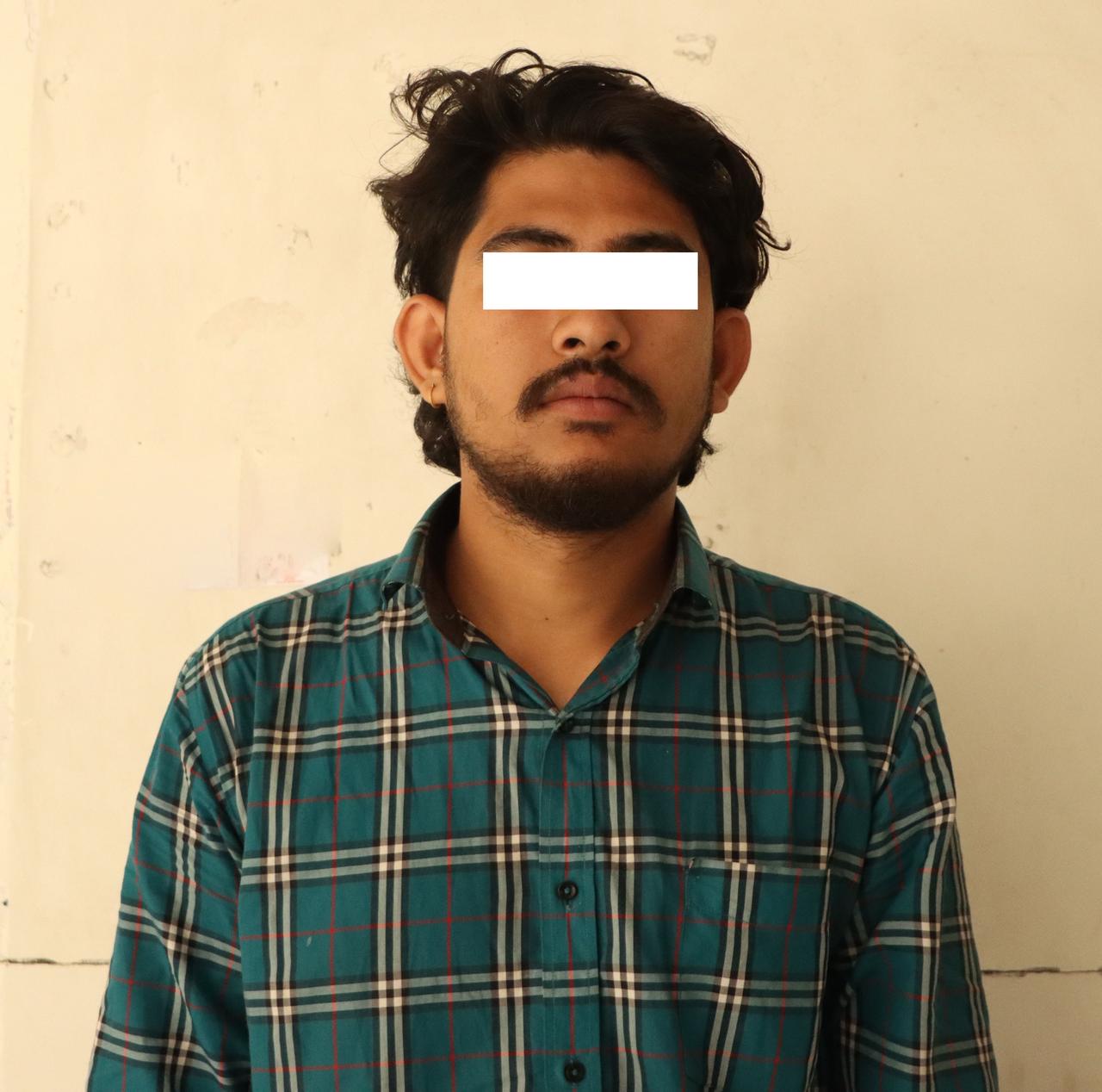 चार हजार इ-सेवा प्रयोगकर्ताको खाताबाट एक करोड चोर्ने युवक पक्राउ