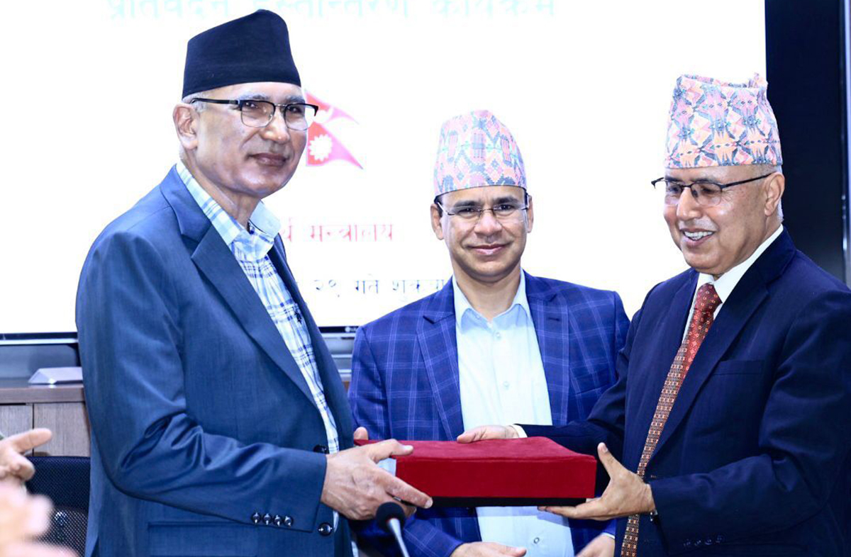 यस्ता छन् उच्चस्तरीय आर्थिक सुधार आयोगले खारेज र जारी गर्न सिफारिस गरेका ऐन