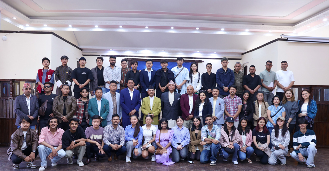 प्रधानमन्त्रीसँग ‘मेरो डान्स युनिभर्स’ र ‘मेरो भ्वाइस युनिभर्स’ शृङ्खलाका प्रतियोगीहरुको भेट